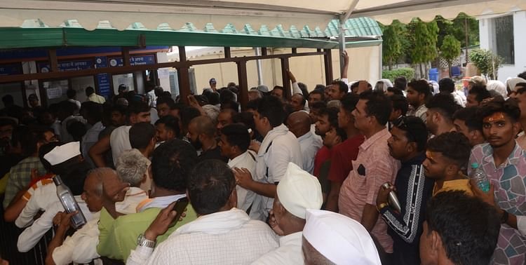 चारधाम यात्रा 2024 तीर्थयात्रियों की सुरक्षा के कारण 17 मई से 19 मई तक ऑफ़लाइन पंजीकरण पर प्रतिबंध